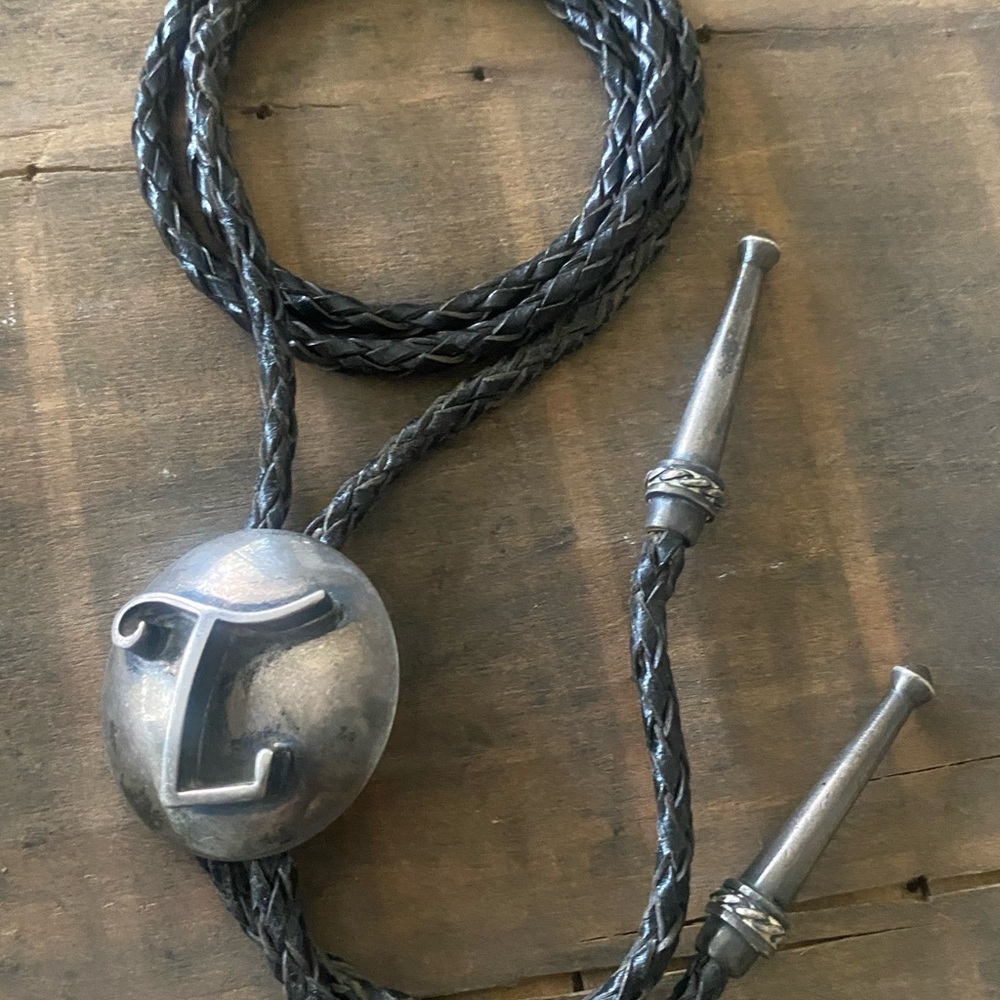 Sterling silver vintage bolo